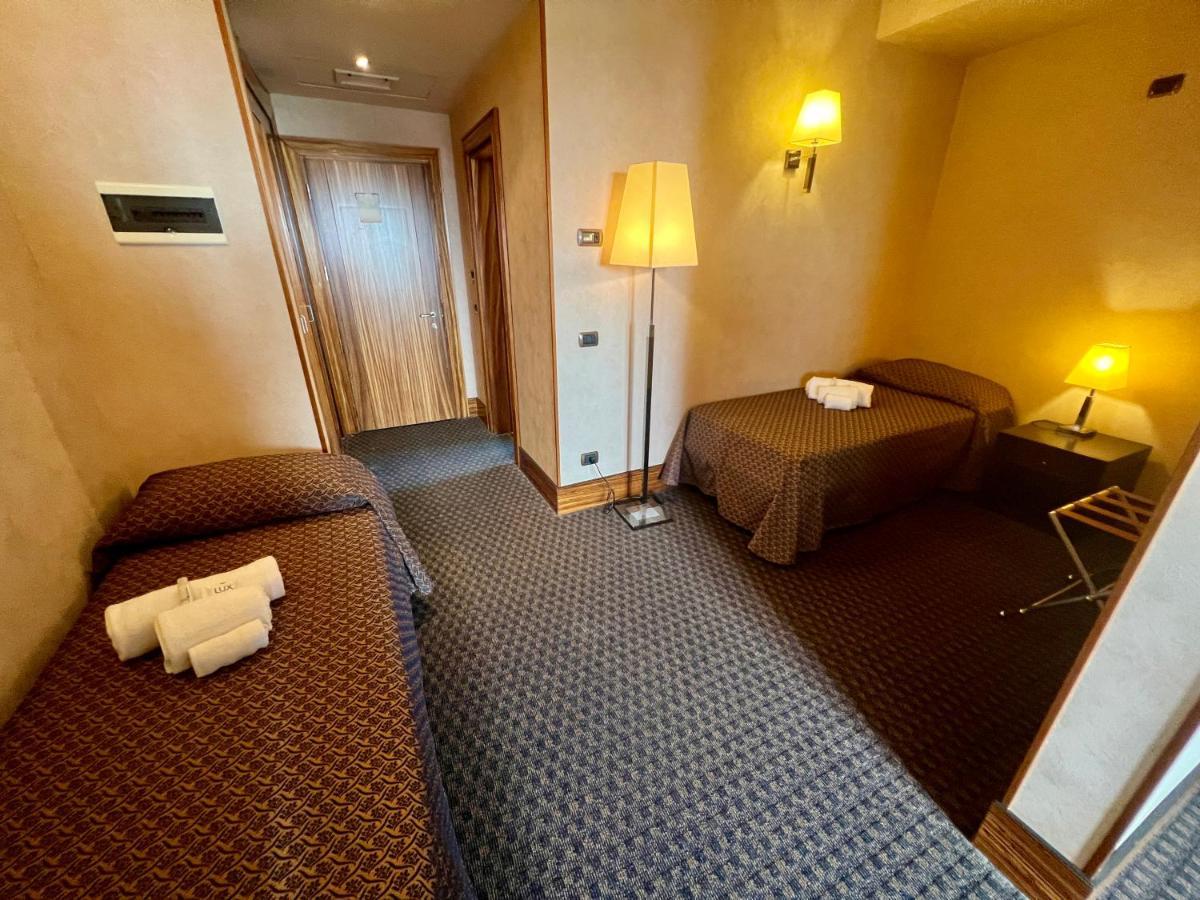 Hotel La Fenice Belpasso Dış mekan fotoğraf